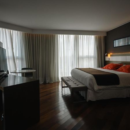 Yrigoyen 111 Hotel Кордова Экстерьер фото
