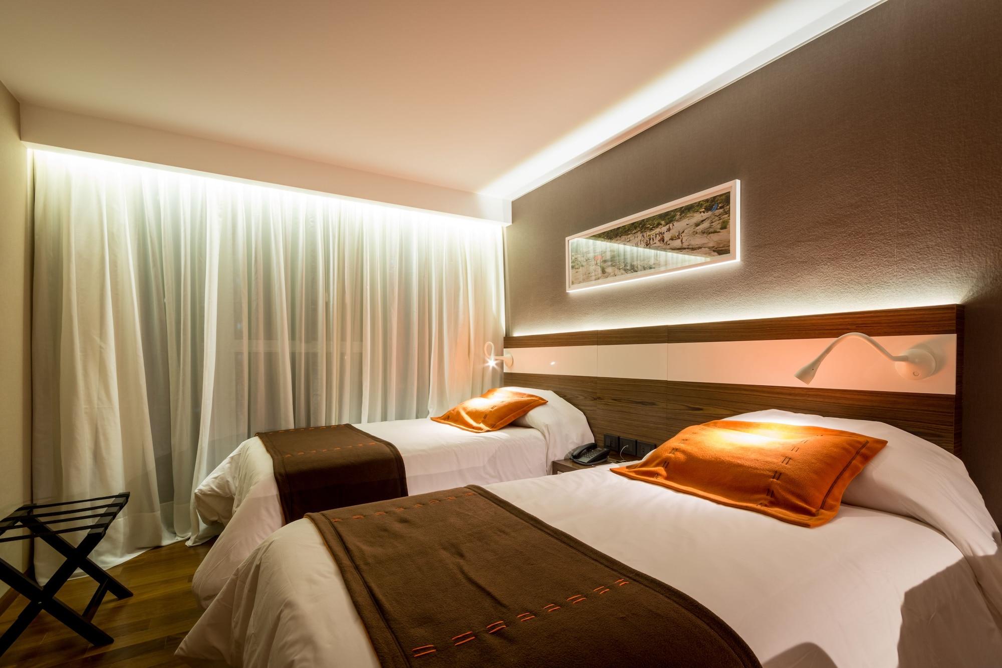 Yrigoyen 111 Hotel Кордова Экстерьер фото