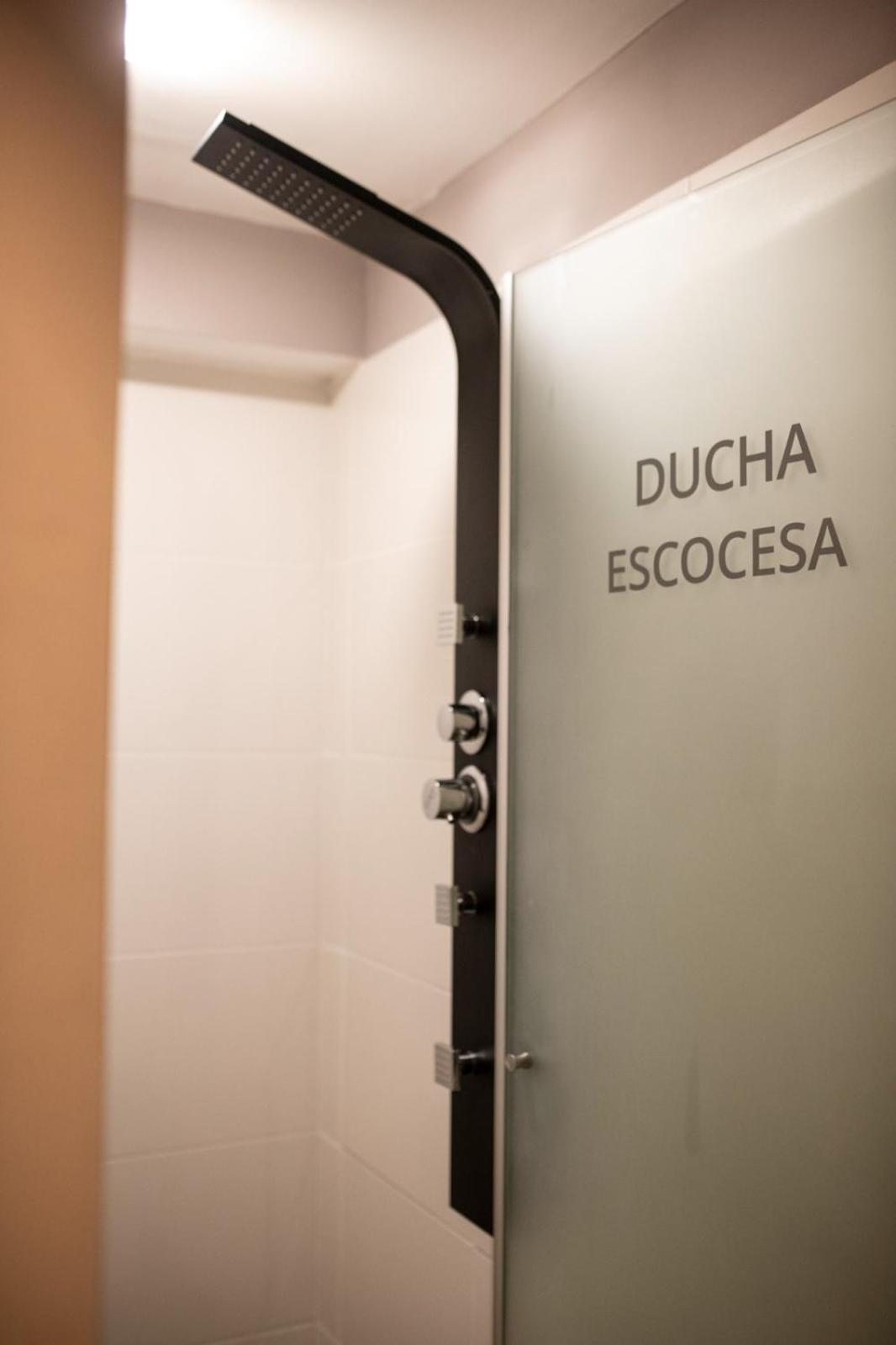 Yrigoyen 111 Hotel Кордова Экстерьер фото