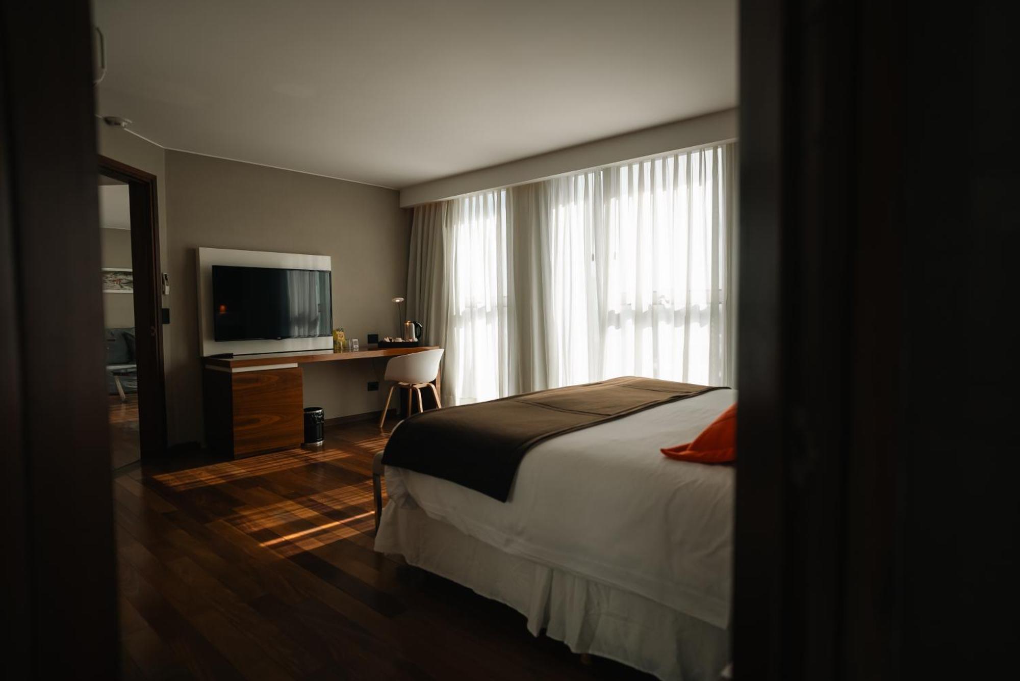 Yrigoyen 111 Hotel Кордова Экстерьер фото