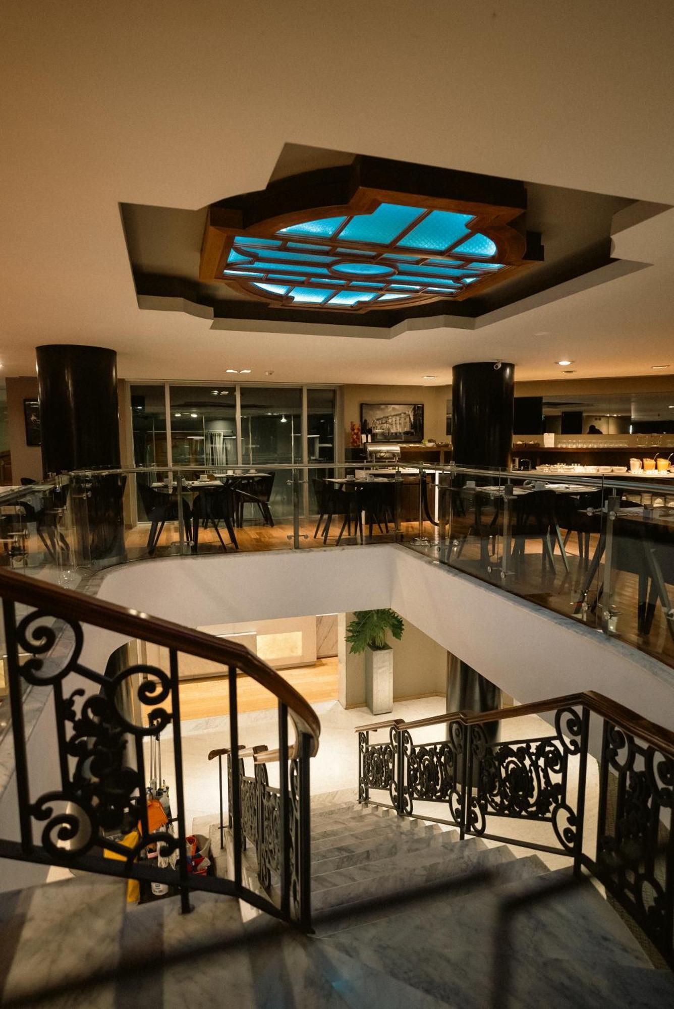 Yrigoyen 111 Hotel Кордова Экстерьер фото