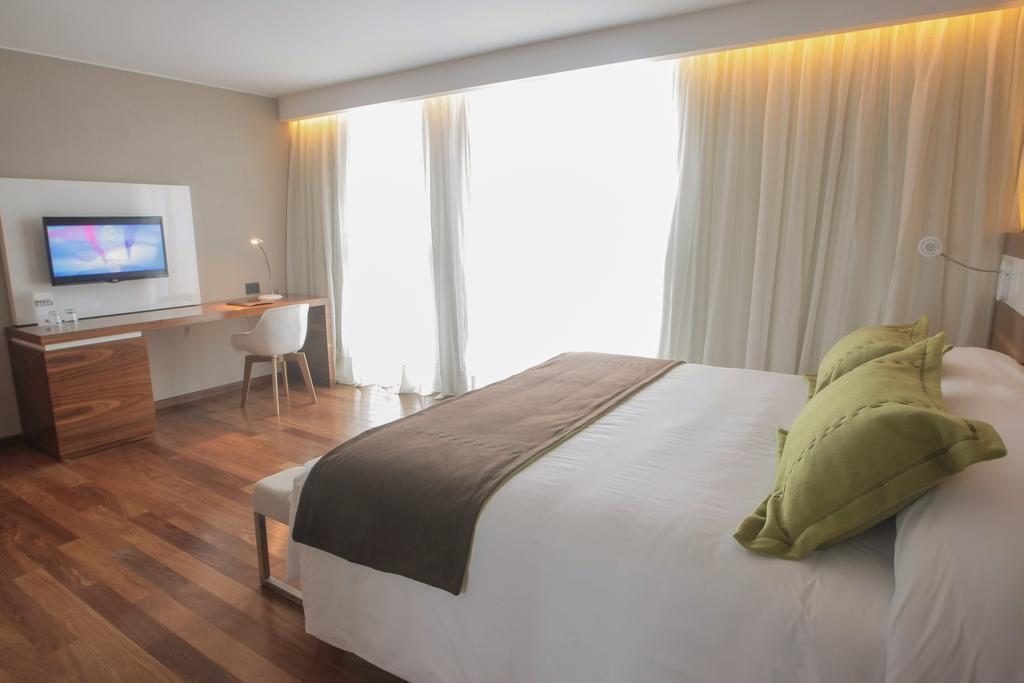 Yrigoyen 111 Hotel Кордова Экстерьер фото