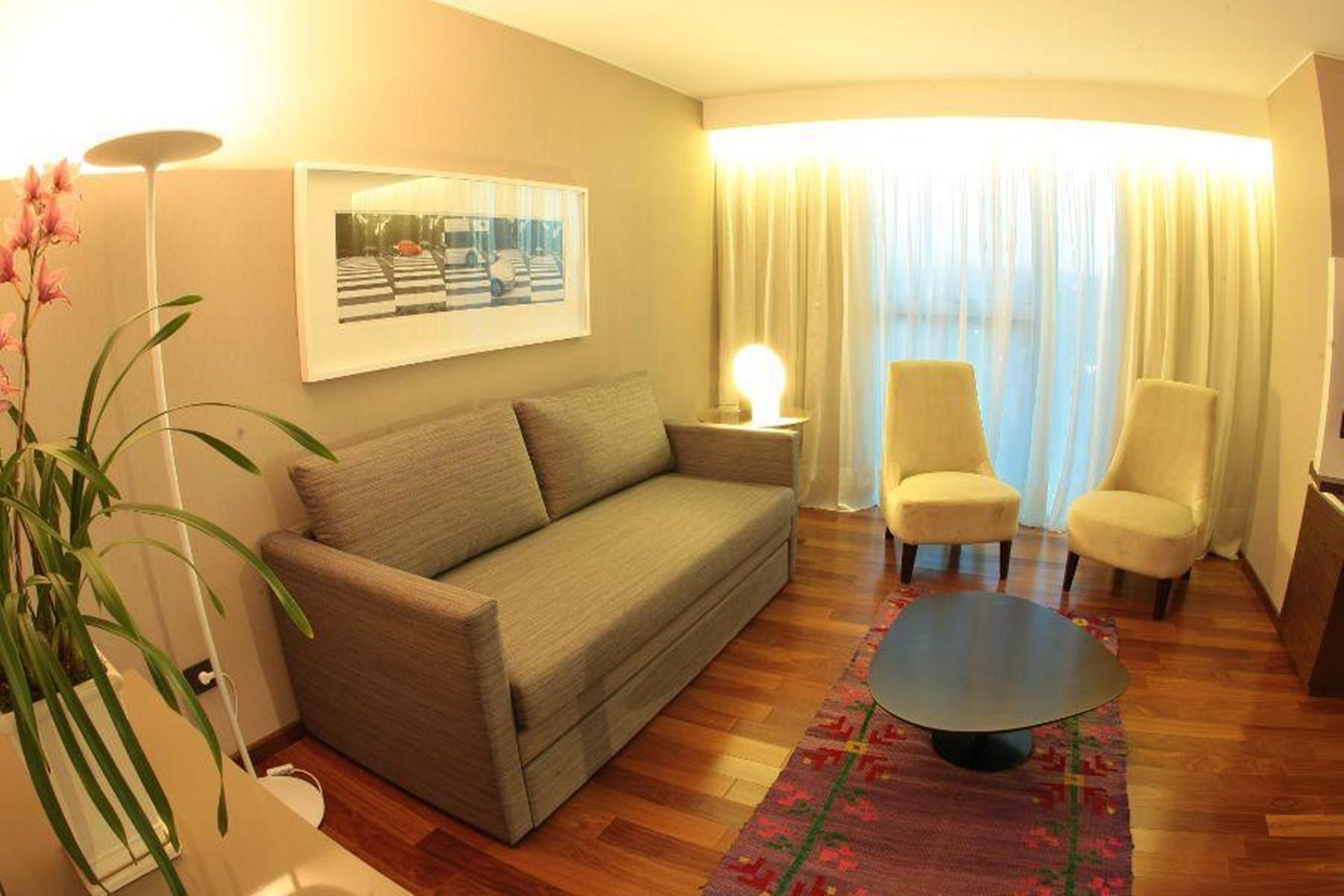 Yrigoyen 111 Hotel Кордова Экстерьер фото